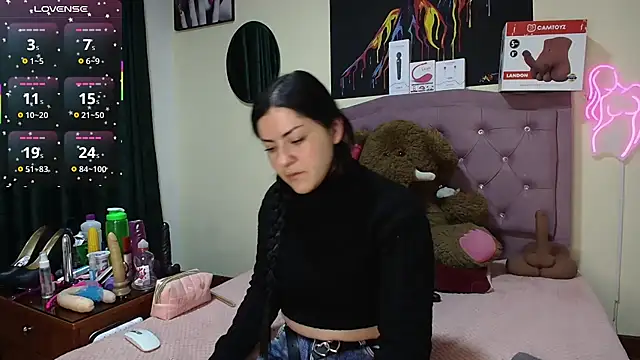 Emmie Hot online show from July 14, 11:38 am