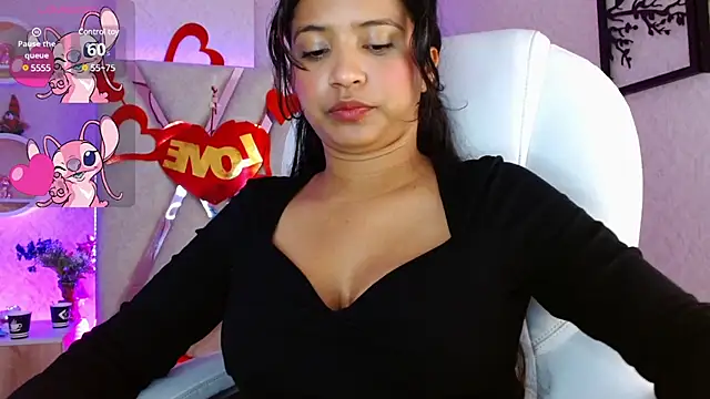 Sophia waalker  1 online show from February 21, 5:20 pm