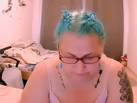 mayamayx online show from July 5, 4:03 pm