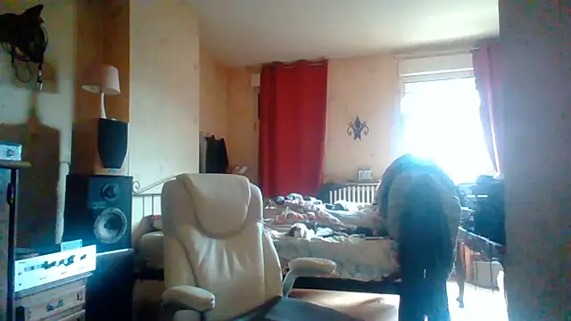 Snapshot of rosanetrav chatting on July 1, 8:05 am rosanetrav online show from July 1, 8:05 am