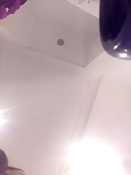 Snapshot of HotHornyEmmaX chatting on January 25, 6:02 pm HotHornyEmmaX online show from January 25, 6:02 pm