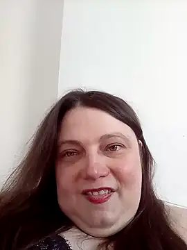 Snapshot of HotHornyEmmaX chatting on February 25, 2:11 pm HotHornyEmmaX online show from February 25, 2:11 pm