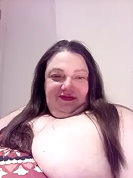 Snapshot of HotHornyEmmaX chatting on March 4, 9:43 pm HotHornyEmmaX online show from March 4, 9:43 pm