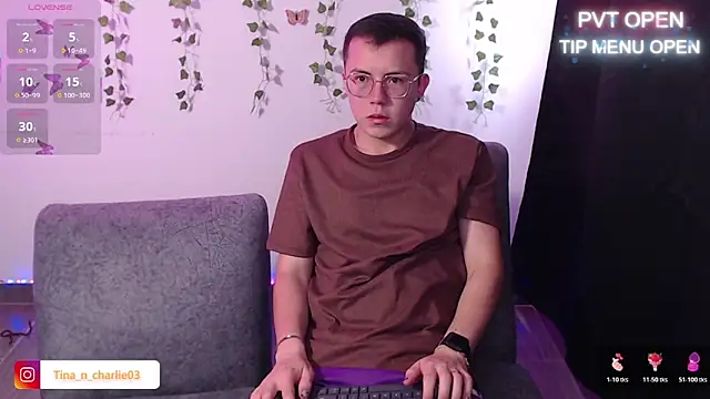 Tina 4 Charlie online show from June 3, 3:39 pm