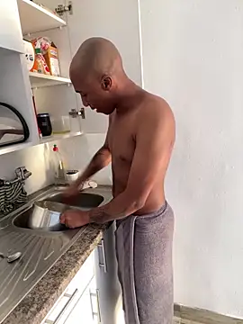 sydmanyoba online show from February 1, 2:59 pm