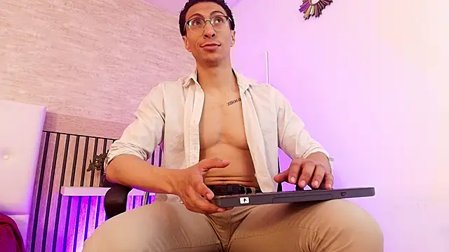 ApoloCruz online show from December 5, 4:21 am