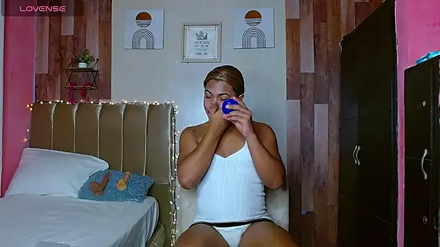 electrabrowns online show from February 28, 11:39 pm