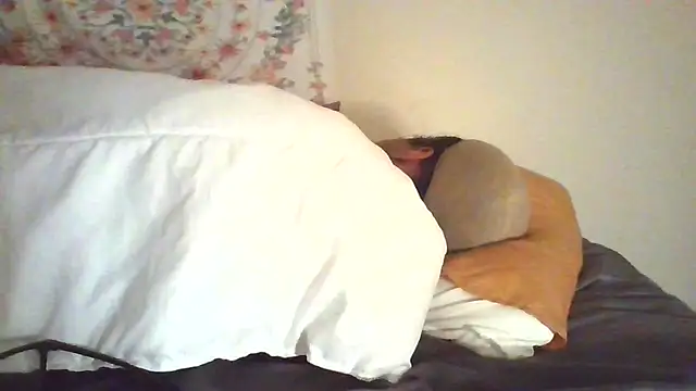 angeliquebelcali online show from October 20, 5:30 am