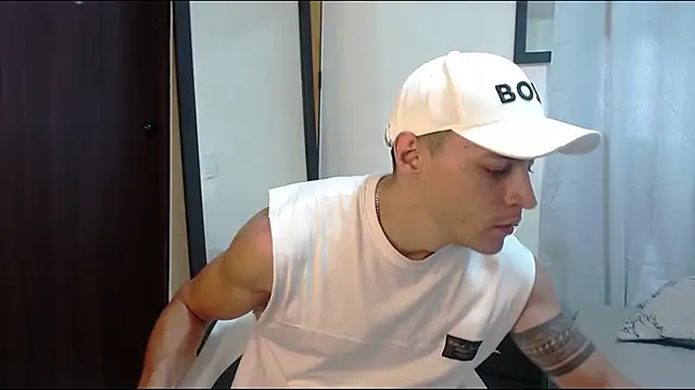 Frank Millers online show from February 26, 8:19 pm