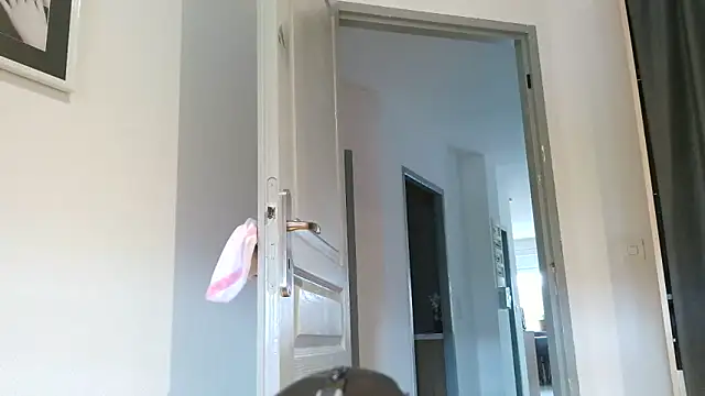 serena  vedette online show from March 13, 1:18 pm