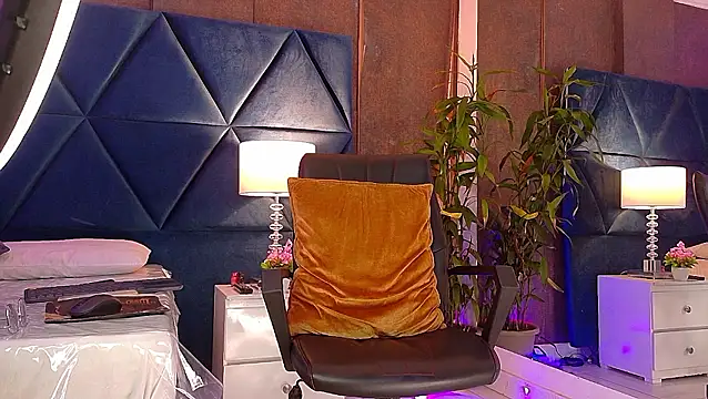 Simon Basset online show from January 14, 11:49 am