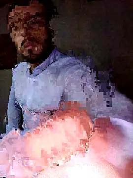 Snapshot of Ant1990 chatting on February 20, 3:34 am Ant1990 online show from February 20, 3:34 am