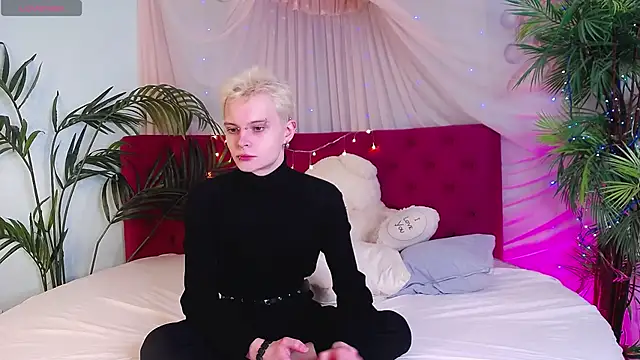 Snapshot of DemianEnglen chatting on January 30, 8:53 pm DemianEnglen online show from January 30, 8:53 pm