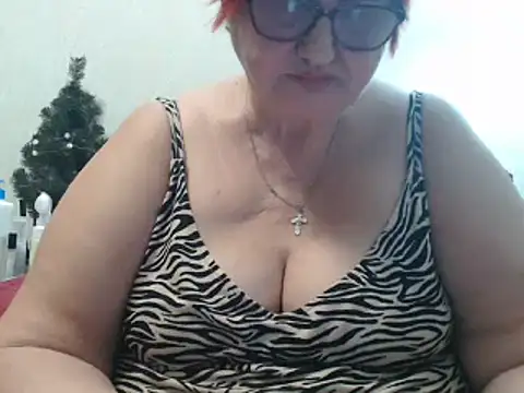 DeniseeRosea online show from March 16, 5:39 pm