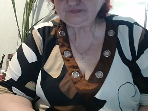 DeniseeRosea online show from May 20, 7:20 pm
