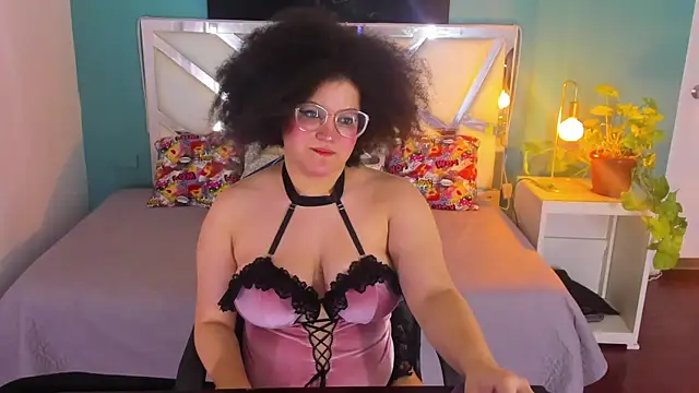 Snapshot of lilith_mesa chatting on March 15, 4:02 am lilith mesa online show from March 15, 4:02 am