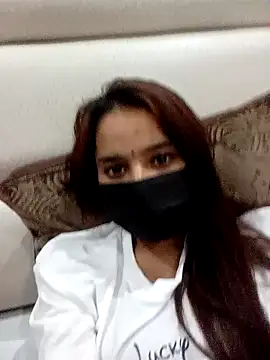 College Girl-M online show from January 21, 9:35 am