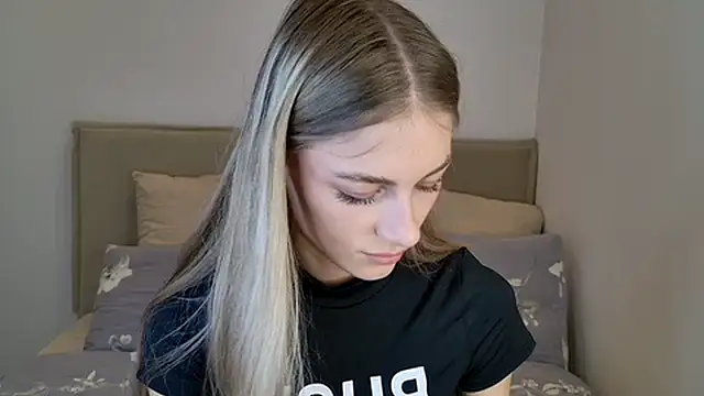 GabriellaOlsen online show from October 19, 10:38 am