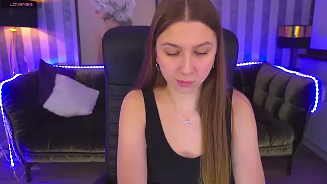 AureliaBliss  online show from February 9, 8:13 pm