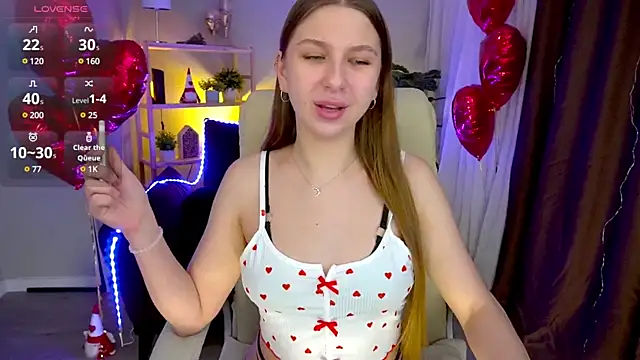 AureliaBliss  online show from February 18, 9:20 pm