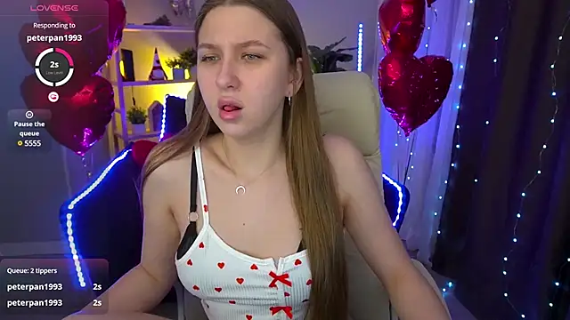 AureliaBliss  online show from February 22, 10:42 pm