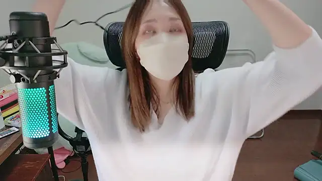 mio7635 online show from July 23, 2:04 pm