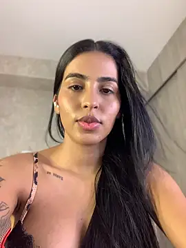 genesissara online show from July 19, 9:40 pm