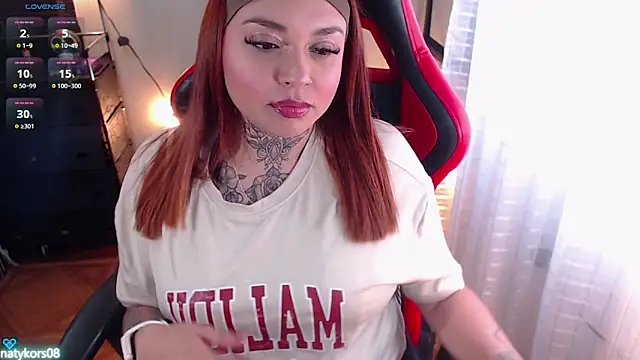 natyk m online show from March 9, 7:07 pm