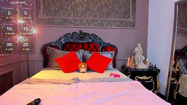 LittleCuties online show from March 13, 7:39 pm