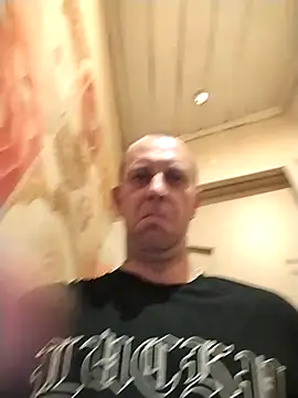 MaxDevilWhite online show from September 13, 6:13 am