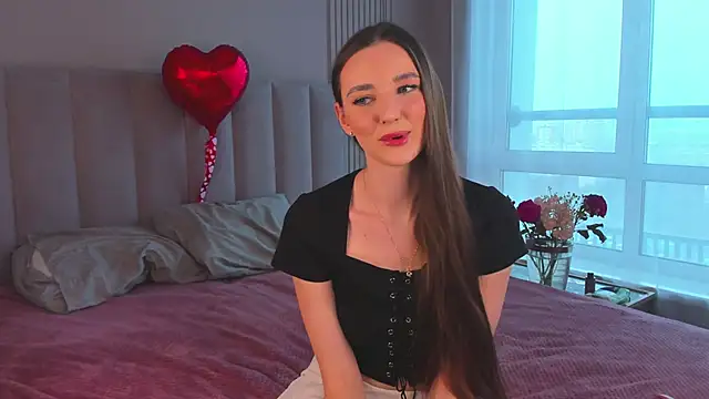Snapshot of GeorginaDudley chatting on February 14, 7:07 am GeorginaDudley online show from February 14, 7:07 am