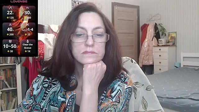 Soffya Soy online show from February 6, 2:20 pm