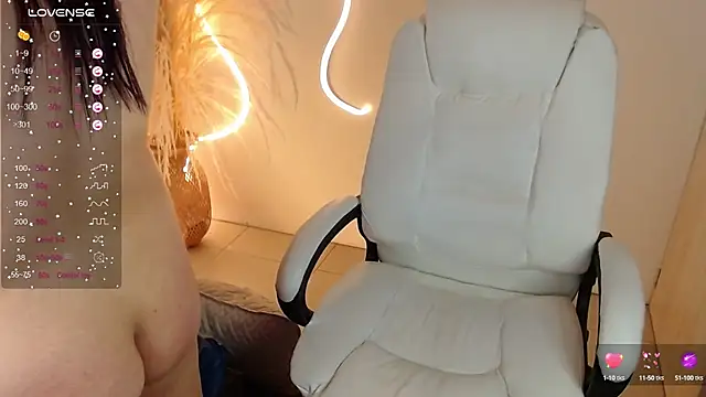 Sofi BBW online show from March 15, 6:43 pm