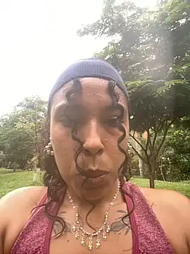 Akemirosse online show from January 15, 2:10 pm