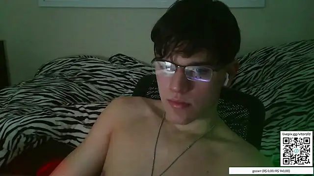 vitorsafado19 online show from October 11, 5:17 am