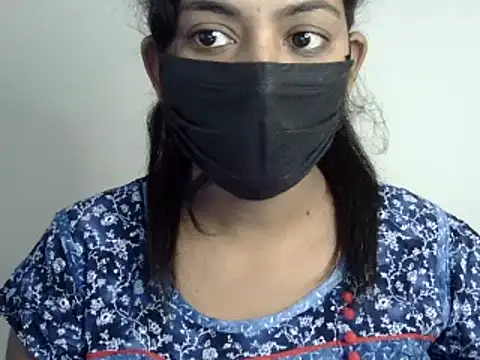 Snapshot of Reddy_Trisha chatting on February 5, 6:35 am Reddy Trisha online show from February 5, 6:35 am