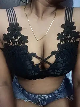 Snapshot of Vedha_Vedhika chatting on March 13, 6:45 pm Vedha Vedhika online show from March 13, 6:45 pm