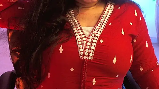 Snapshot of Gagankaur chatting on May 18, 2:18 am Gagankaur online show from May 18, 2:18 am