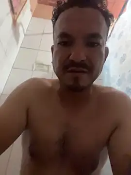 paullliliu online show from May 29, 10:46 am