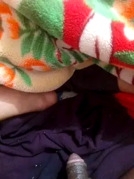 Snapshot of mhmia chatting on February 20, 8:03 pm mhmia online show from February 20, 8:03 pm