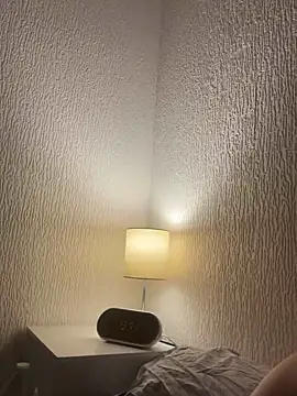 Snapshot of mangemoilabite1 chatting on February 23, 10:53 pm mangemoilabite1 online show from February 23, 10:53 pm