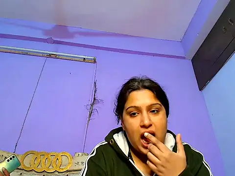 Snapshot of Sophia_James chatting on January 26, 10:45 am Sophia James online show from January 26, 10:45 am