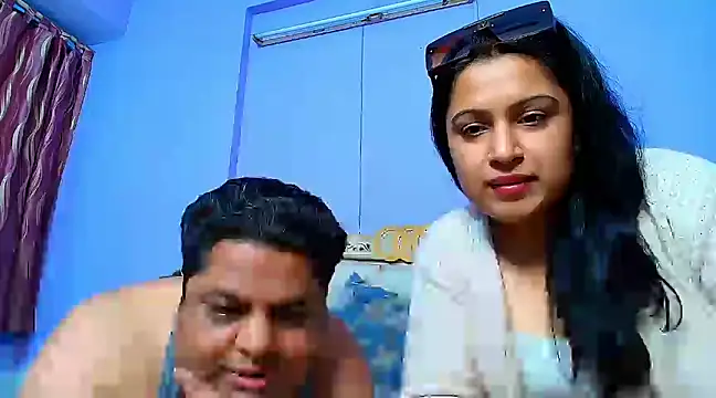 Snapshot of Sophia_James chatting on February 11, 5:29 pm Sophia James online show from February 11, 5:29 pm