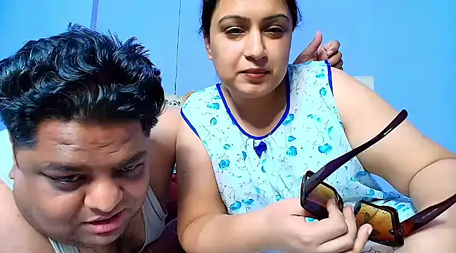 Snapshot of Sophia_James chatting on February 24, 5:53 pm Sophia James online show from February 24, 5:53 pm