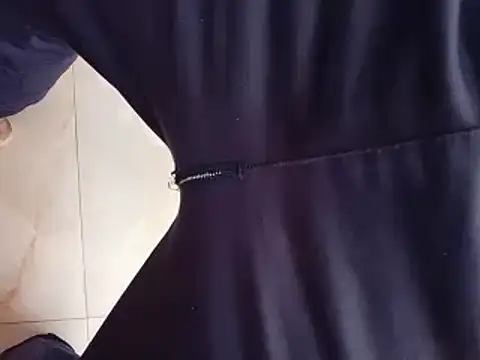 Snapshot of world_bigdick1 chatting on September 28, 10:31 am world bigdick1 online show from September 28, 10:31 am