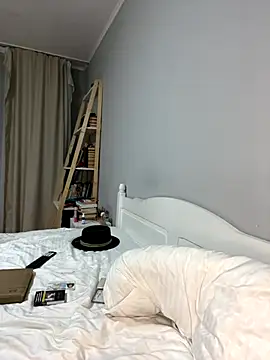 Snapshot of bunnythetailor chatting on October 15, 9:04 pm bunnythetailor online show from October 15, 9:04 pm