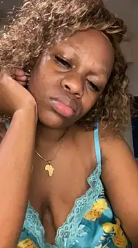 Boneca25 online show from February 27, 8:28 am