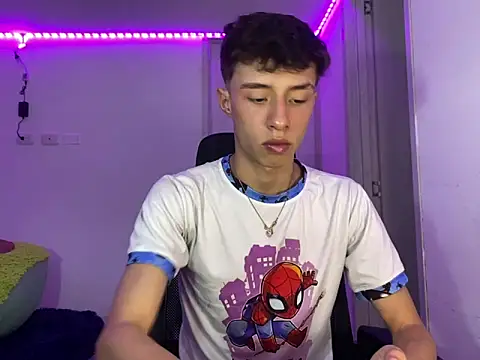 Snapshot of Juanmres chatting on September 13, 9:25 pm Juanmres online show from September 13, 9:25 pm