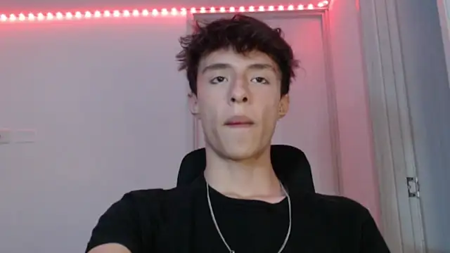 Snapshot of Juanmres chatting on October 26, 12:16 am Juanmres online show from October 26, 12:16 am