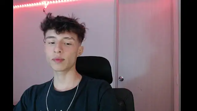 Snapshot of Juanmres chatting on November 20, 3:39 am Juanmres online show from November 20, 3:39 am